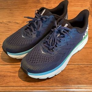 NEW Hoka One One Clifton 7 Size 10